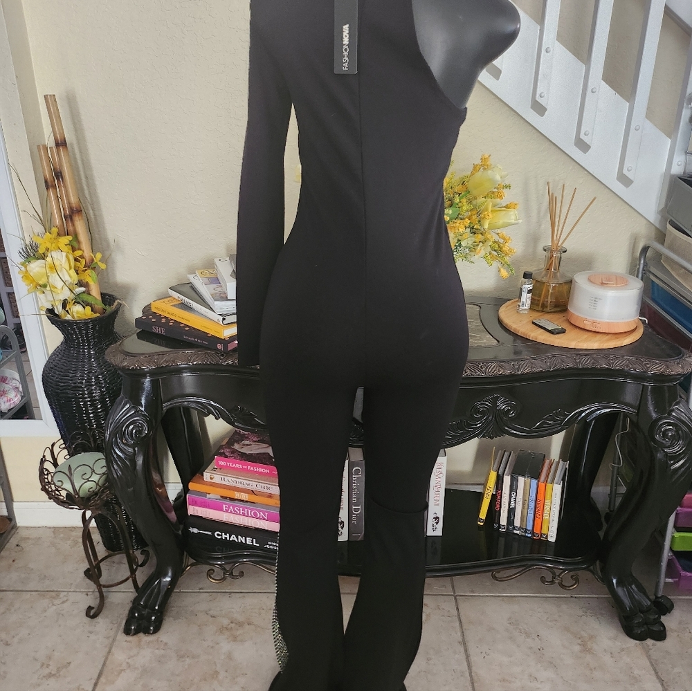 Fashion Nova See Me Shine Embellished Jumpsuit Size M NEW - Picture 9 of 9